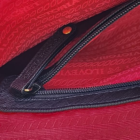 BRAND NEW NEVER USED  Victoria Secret Small Wristlet Black Hand Bag - Picture 8 of 10